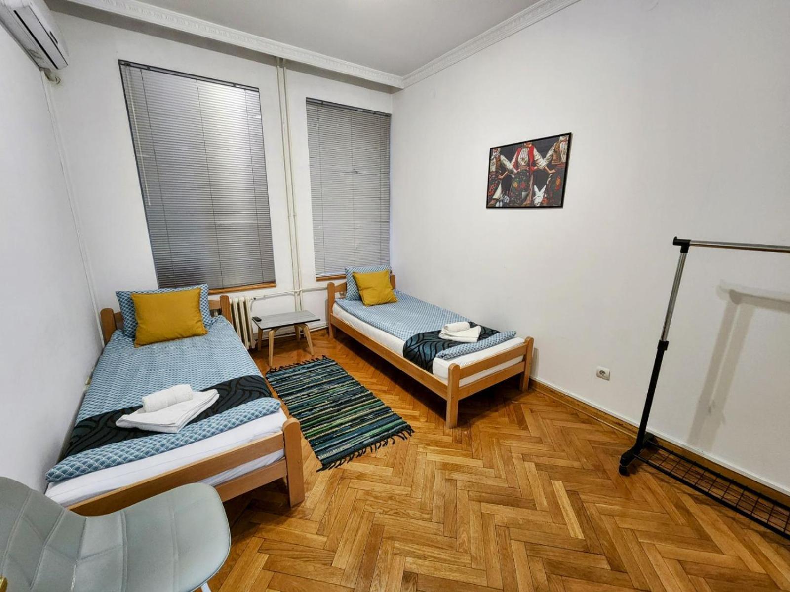 Authentic Belgrade Centre Apartments For Large Groups, Republic Square - Up To 47 People In 5 Apartments Номер фото
