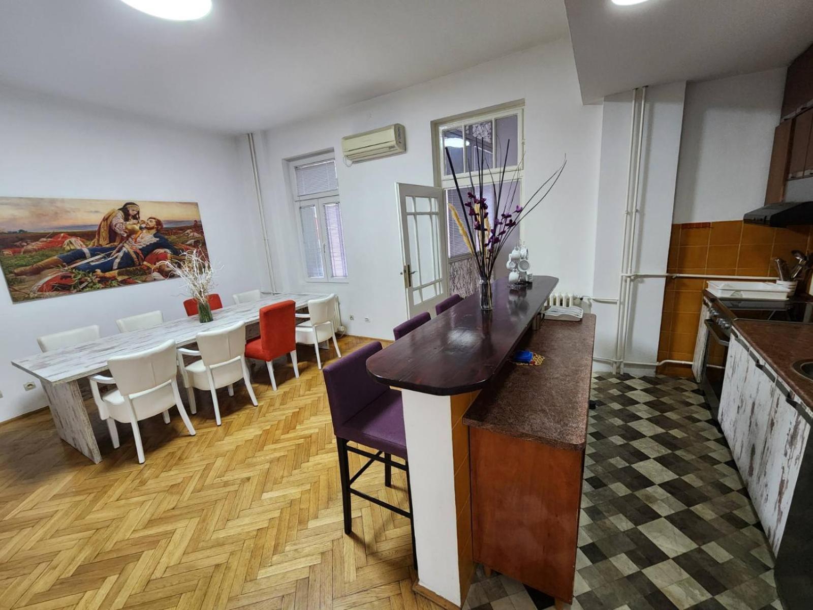 Authentic Belgrade Centre Apartments For Large Groups, Republic Square - Up To 47 People In 5 Apartments Номер фото